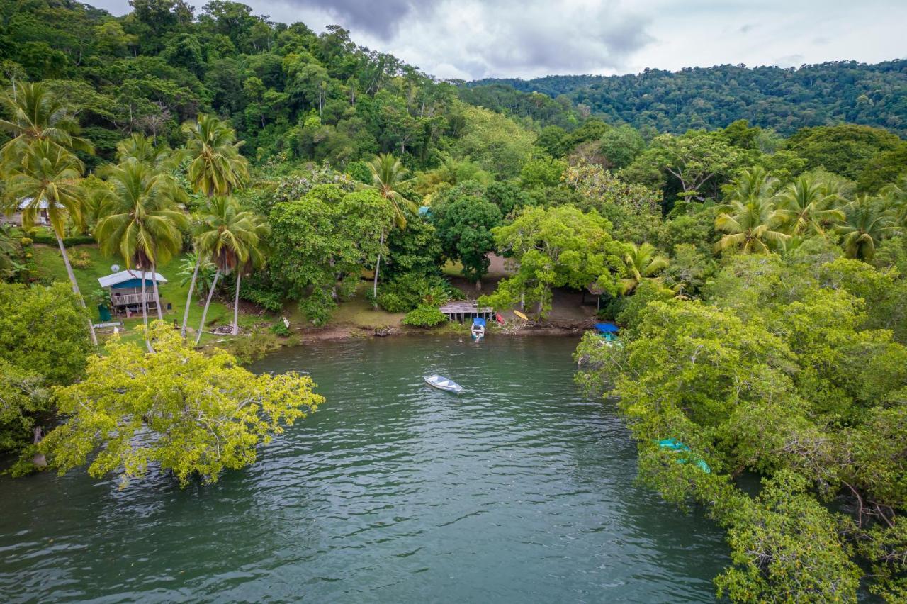 ホテル El Chontal Rincón エクステリア 写真
