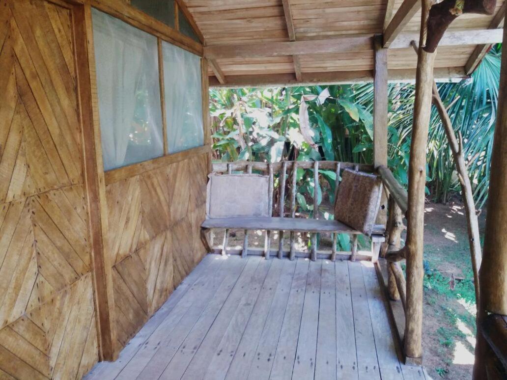 ホテル El Chontal Rincón エクステリア 写真
